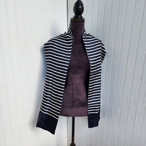 Net A Porter J. Crew 100% Silk Navy Blue White Scarf Made In Italy 9"×66" - Picture 5 of 12
